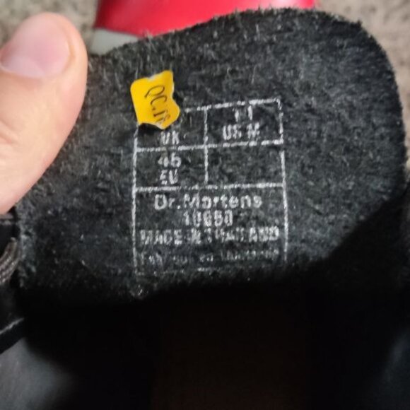 DR. MARTENS UNION JACK LEATHER BOOTS 10UK/45EU/11US M RARE UNISEX - Picture 9 of 11